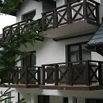 Gosciniec 3*