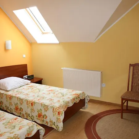 Bed and Breakfast Gosciniec 3*